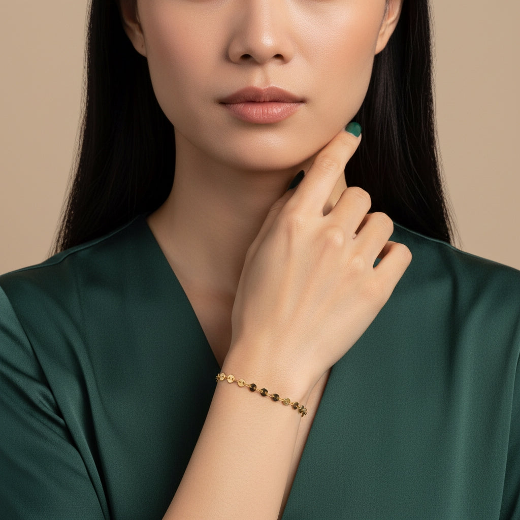 Disc Charm Link Bracelet | THE HUBBELL COLLECTIVE