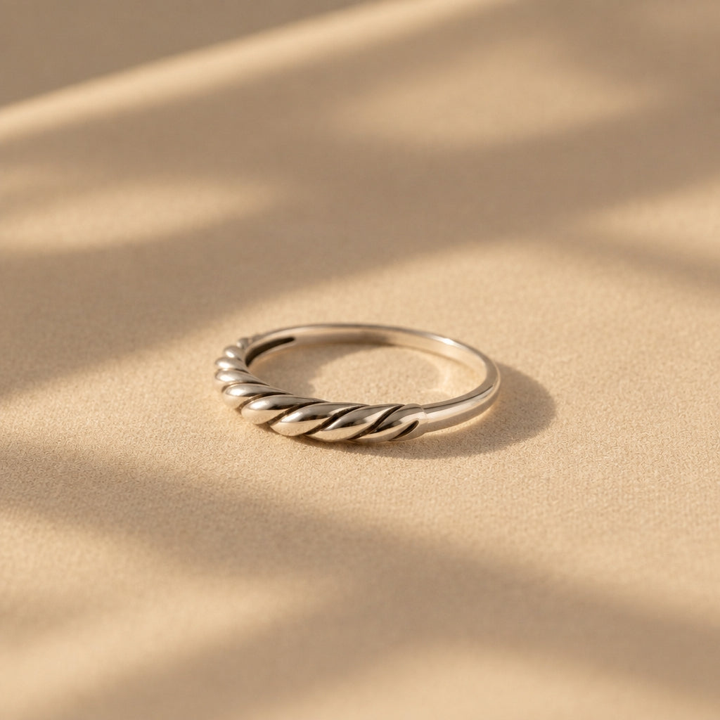 Caroline Ring