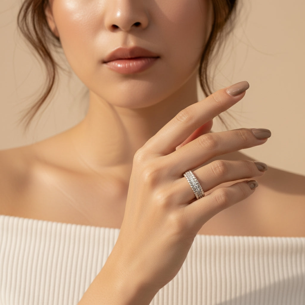 925 Sterling Silver Rope Edge Crystal Band Ring | THE HUBBELL COLLECTIVE