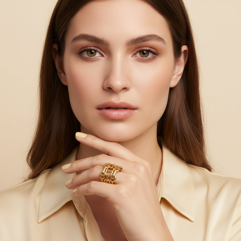 Mia Ring