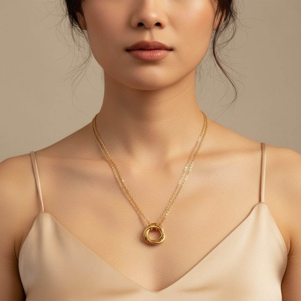 Dainty 3-Ring Pendant Necklace | THE HUBBELL COLLECTIVE