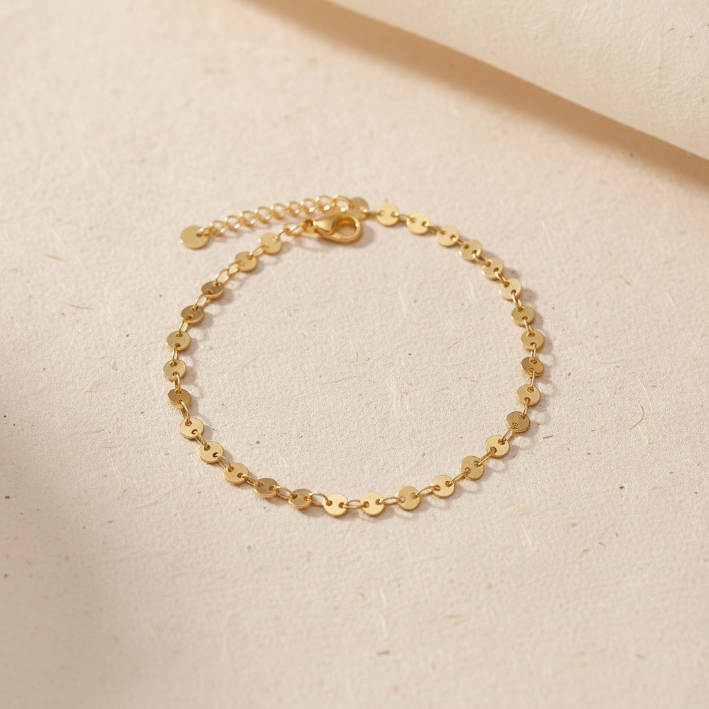 Disc Charm Link Bracelet | THE HUBBELL COLLECTIVE