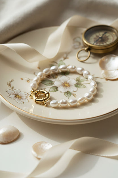 The Malia Pearl Bracelet | THE HUBBELL COLLECTIVE