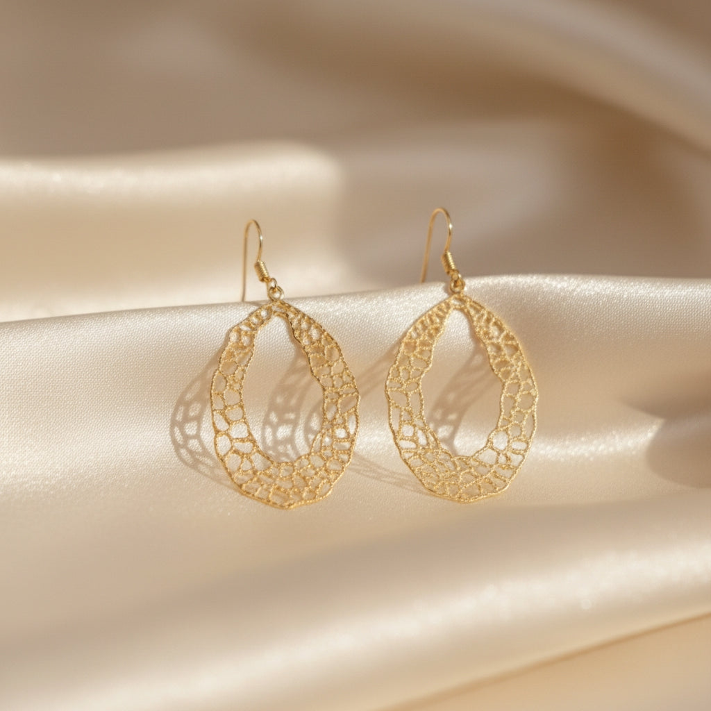 The Estelle Earrings | THE HUBBELL COLLECTIVE