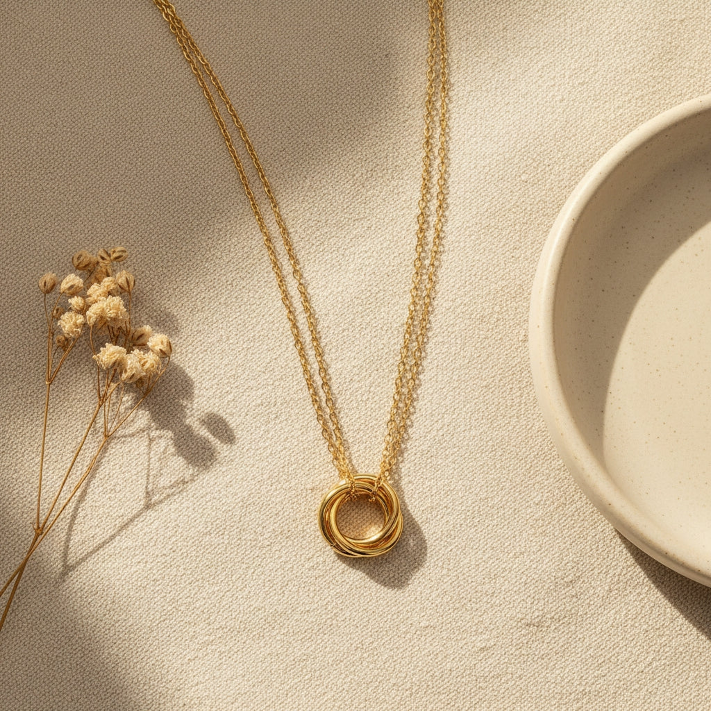 Dainty 3-Ring Pendant Necklace | THE HUBBELL COLLECTIVE