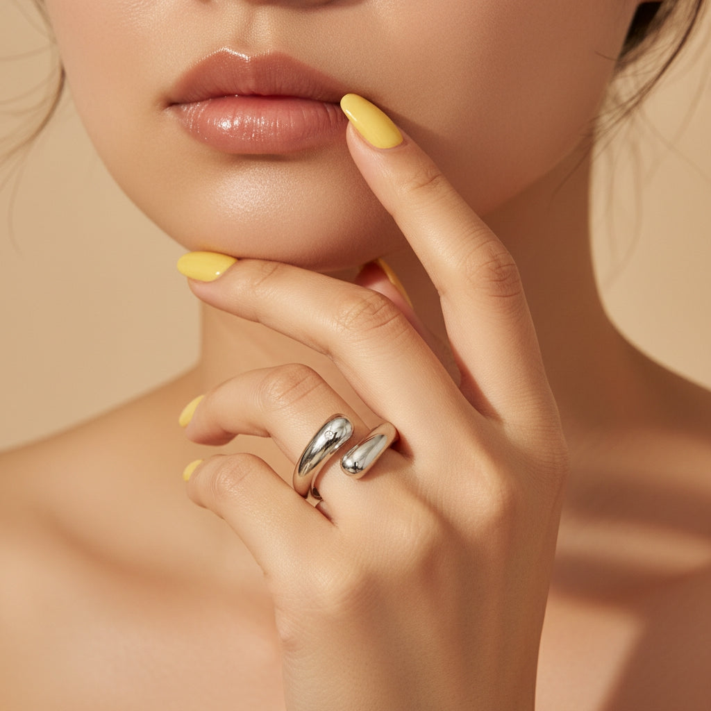 GARUVA Solitaire Wrap Ring | THE HUBBELL COLLECTIVE